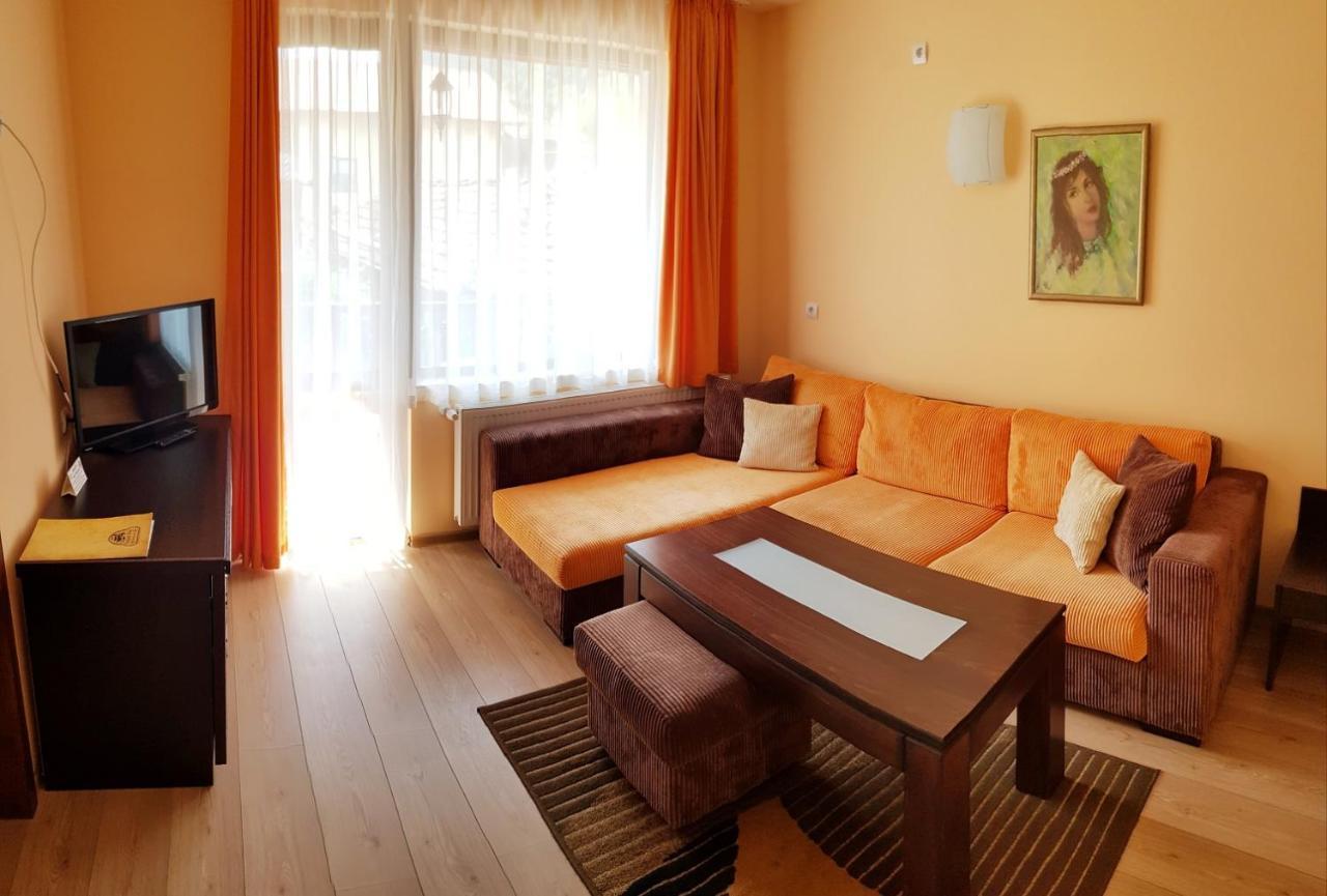 Family Hotel Chiflik Hills Dış mekan fotoğraf