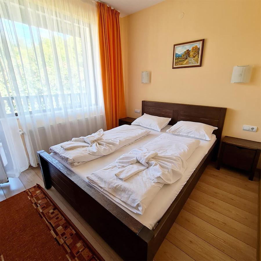 Family Hotel Chiflik Hills Dış mekan fotoğraf