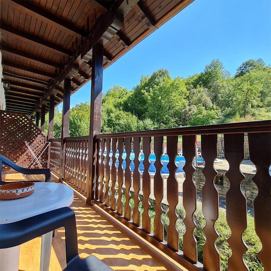Family Hotel Chiflik Hills Dış mekan fotoğraf
