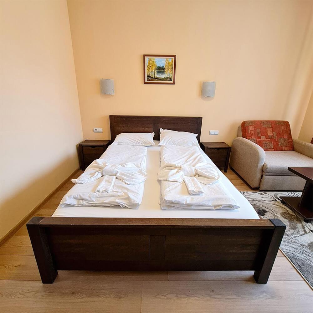 Family Hotel Chiflik Hills Oda fotoğraf